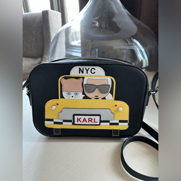 Small Karl Lagerfeld Taxi Purse - Picture 1 of 6